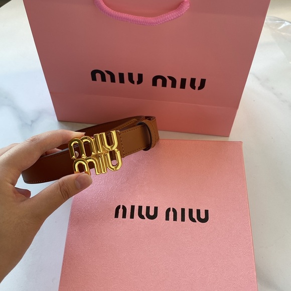 Miu Miu Womens Gold Logo Lettering Buckle Belt - Picture 7 of 7